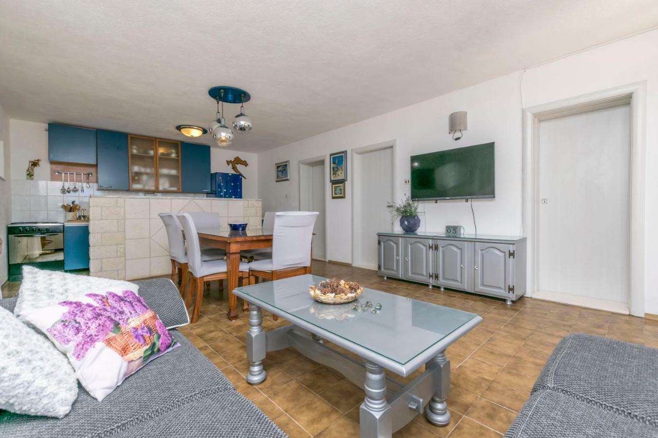Apartments Babaja Трогир Экстерьер фото